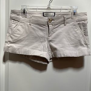 Light khaki shorts